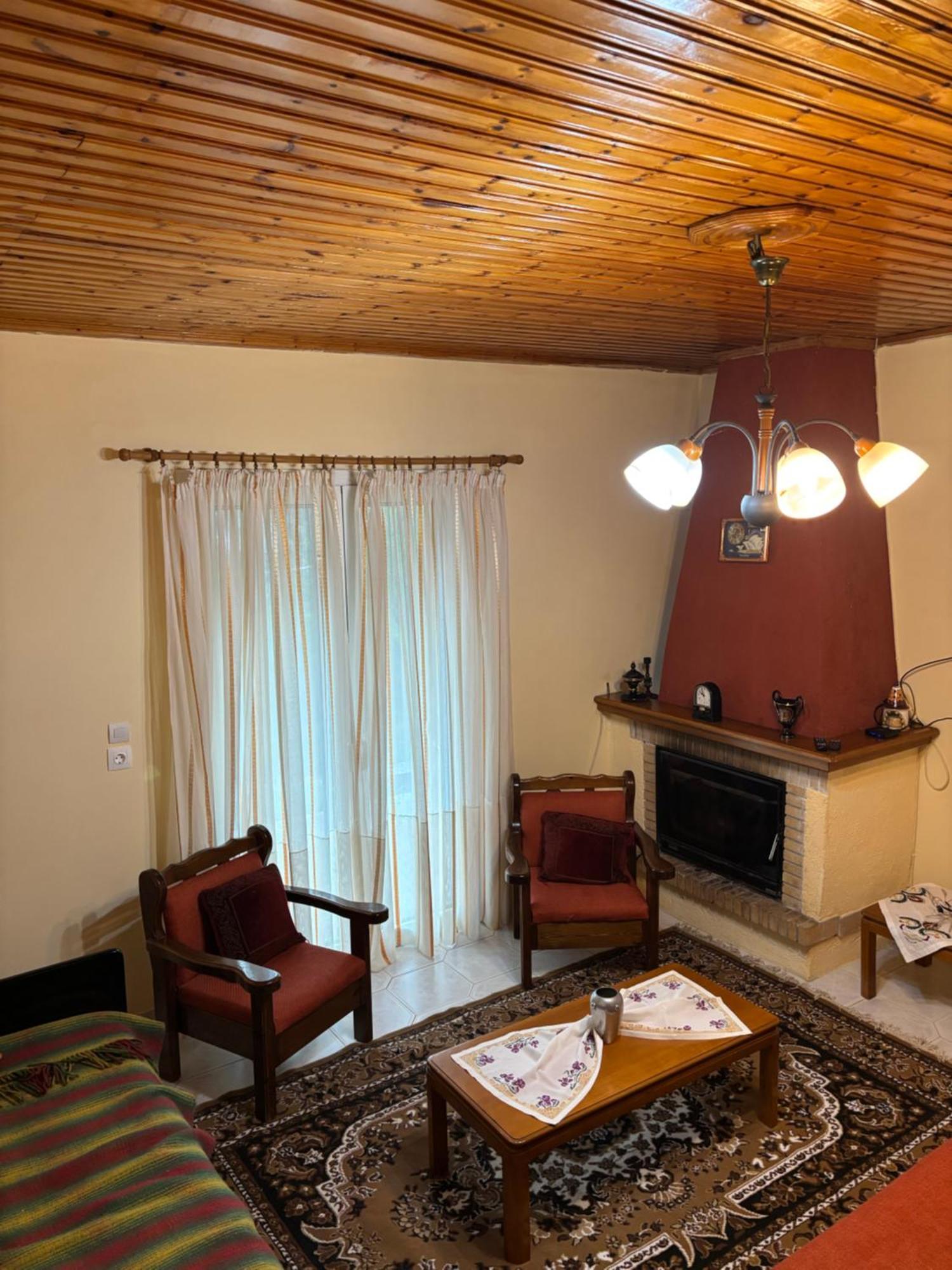 Thanasis House Dimitsana Luaran gambar